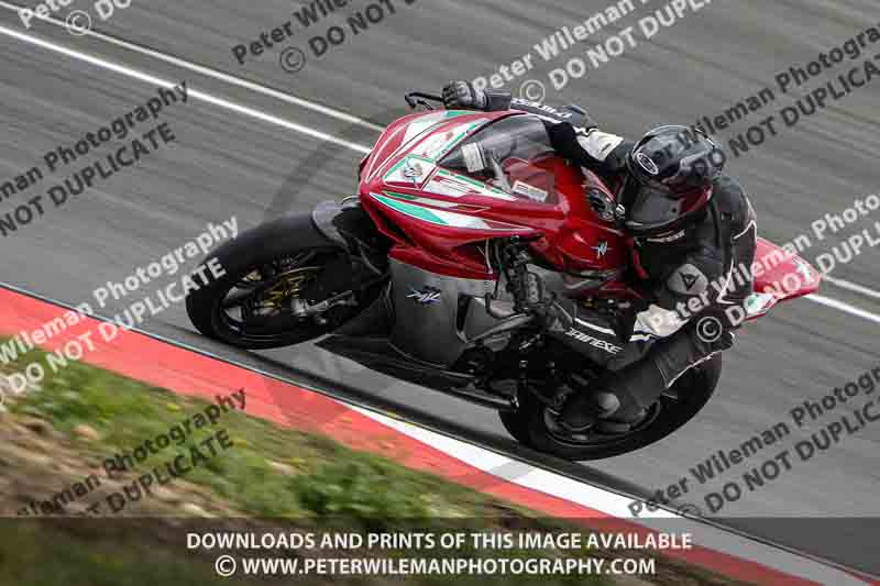 cadwell no limits trackday;cadwell park;cadwell park photographs;cadwell trackday photographs;enduro digital images;event digital images;eventdigitalimages;navarra;no limits trackdays;peter wileman photography;racing digital images;trackday digital images;trackday photos